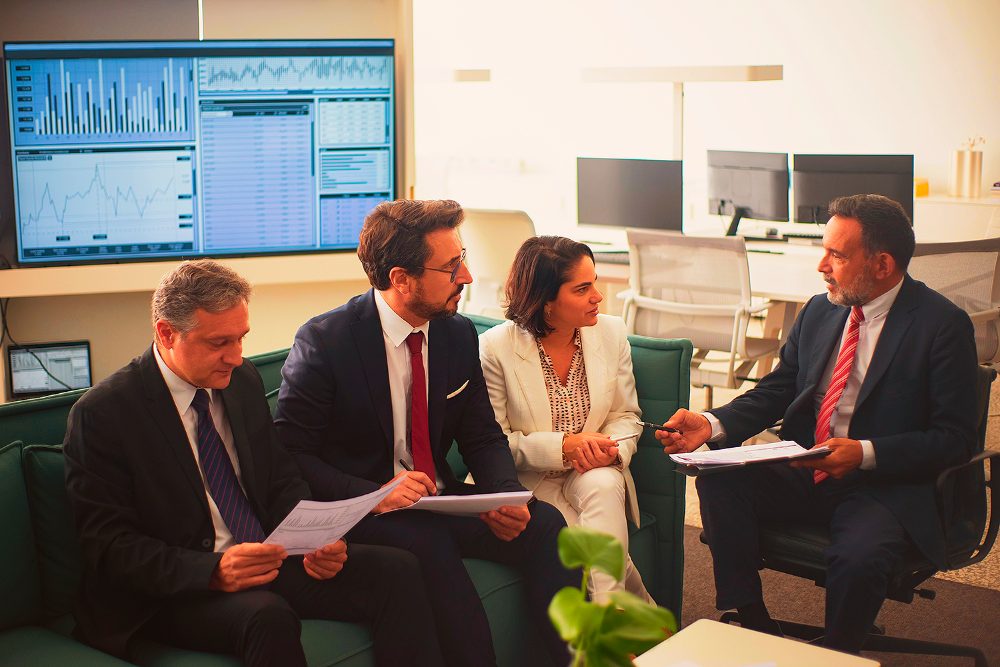 Equipo de cumplimiento frente a expedientes